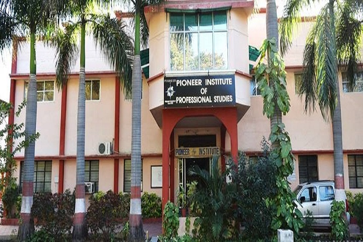 https://cache.careers360.mobi/media/colleges/social-media/media-gallery/5393/2020/3/10/College Building View of Pioneer Institute of Professional Studies Indore_Campus-View.jpg
